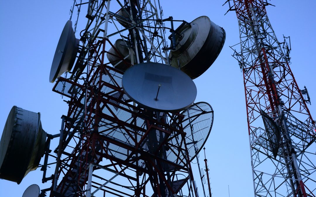 La CRC publica proyecto regulatorio en materia de compartición de infraestructura para el despliegue de redes de telecomunicaciones